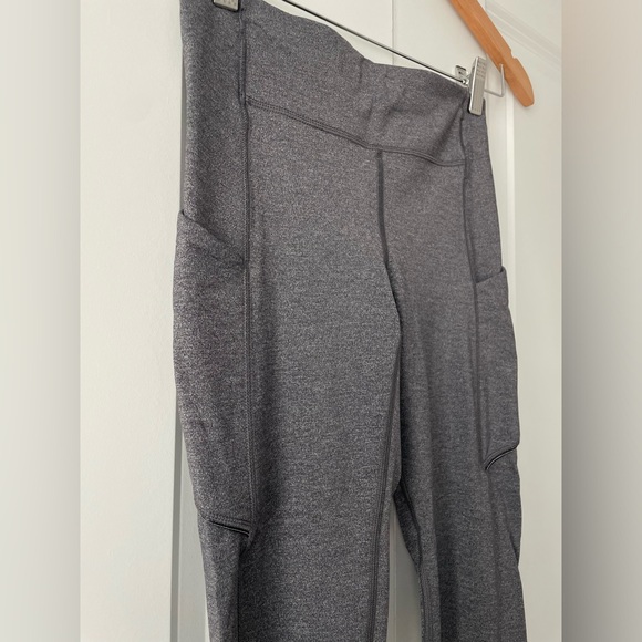 Lululemon Speed Up Tight *28" Sz 4 in Heathered Black - Picture 7 of 14